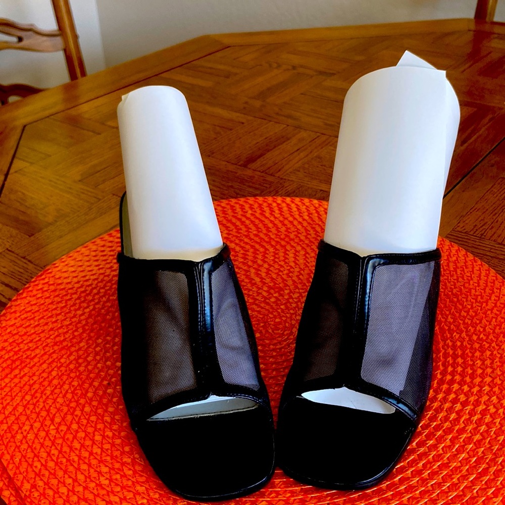 Fiona brand black slip on sandals in size 8